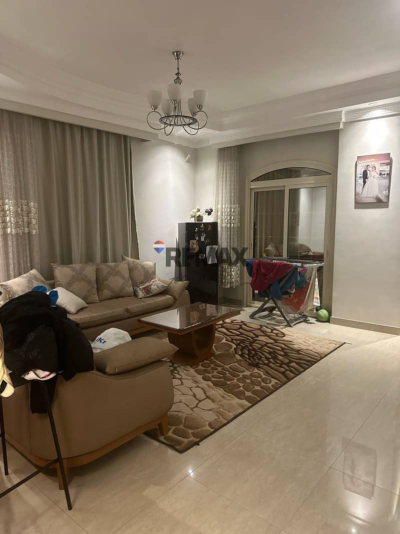 3 a4f1c6d8-58a6-4846-95fd-2e566942dee9. jpg