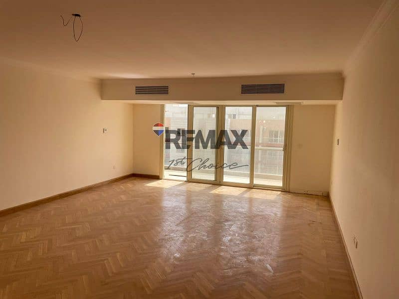 4 a3478b37-e3e1-4529-93fc-6e57b05ed10f. jpg