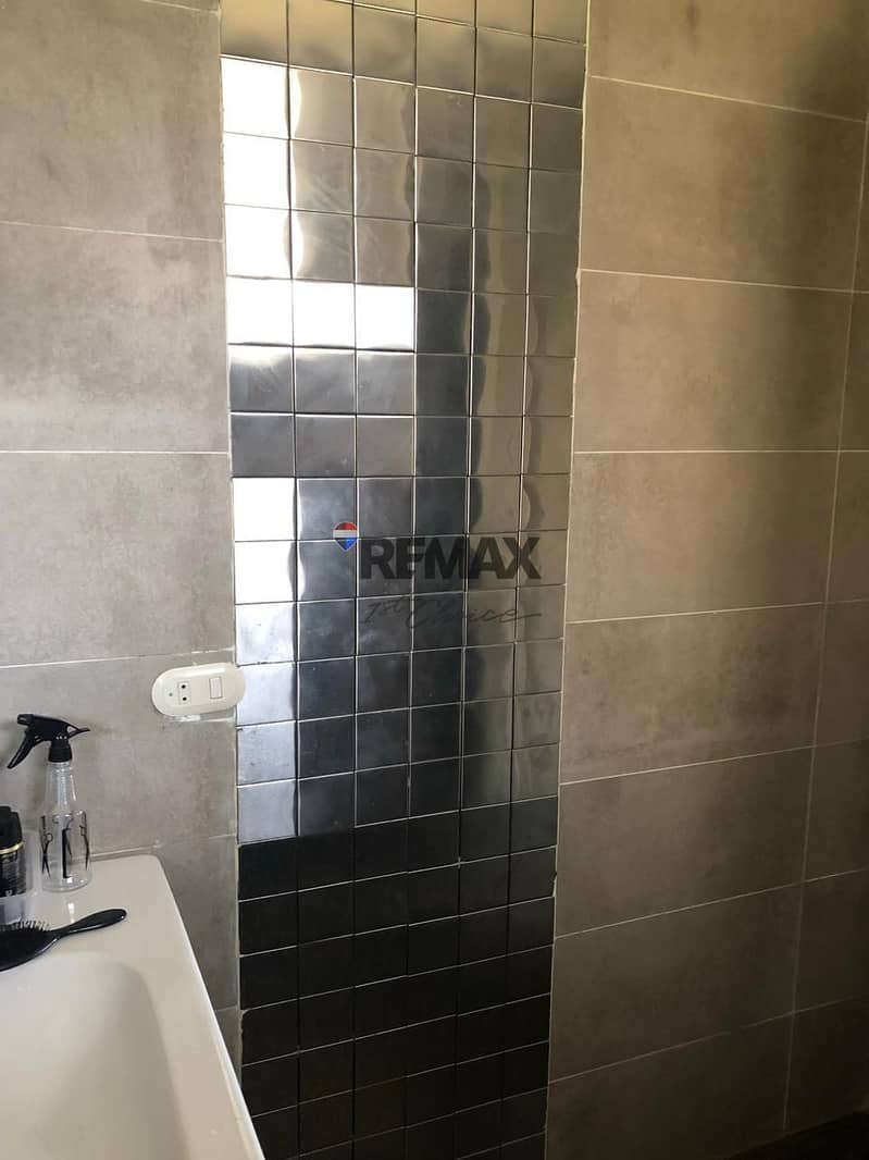 19 db3cc95d-176f-4799-9e2a-316da09d7a4d. jpg