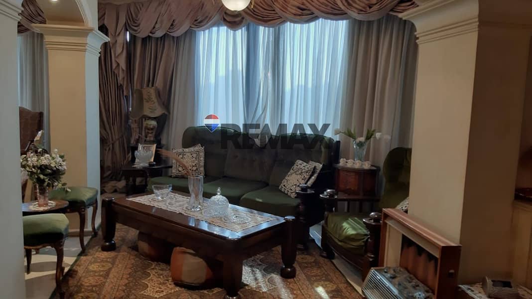 9 b356a7f6-0585-4408-bcf6-68ef05b5f89a. jpg