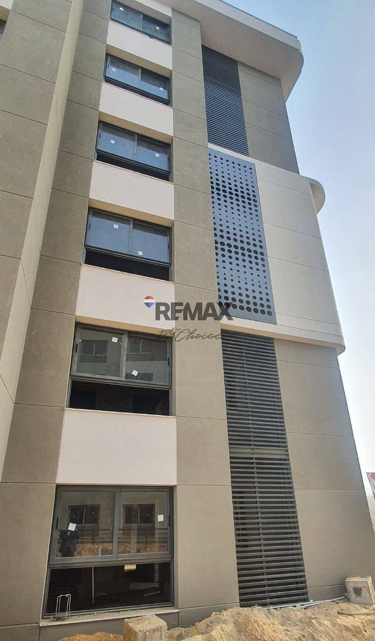 7 561b32fa-bfcc-4238-bda0-069c39f1ed9f. jpg