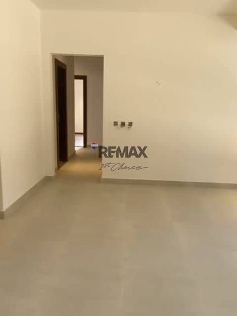 10 030fac88-a435-41ca-b6a1-666baf291429. jpg