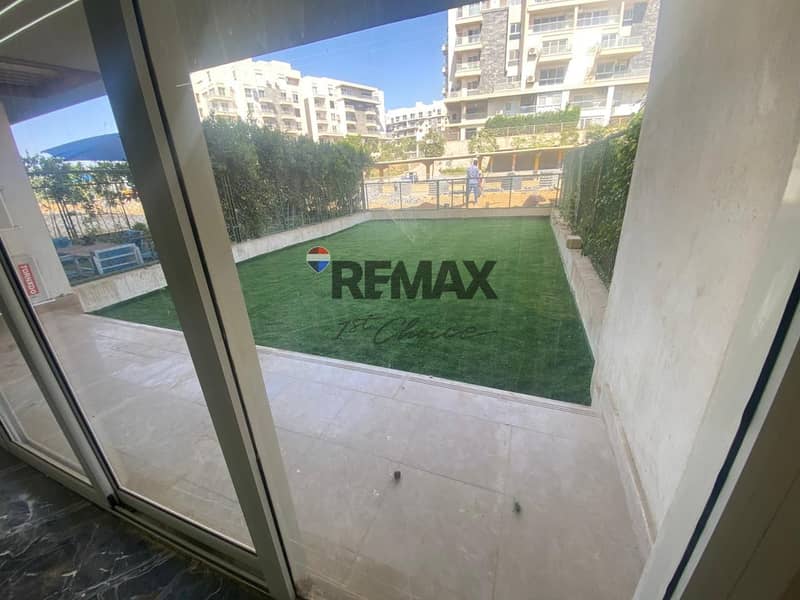 4 d553f527-9c8f-4b25-91bd-6c29b127b0e5. jpg