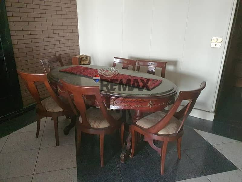 7 edce0445-3a34-4352-931b-caafca9b8d48. jpg