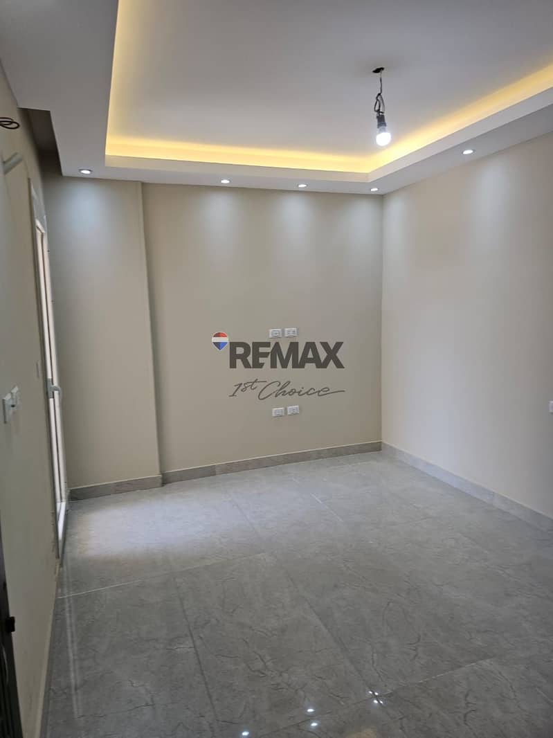 18 8677cdeb-8247-423c-bb63-a14cc2eb401b. jpg