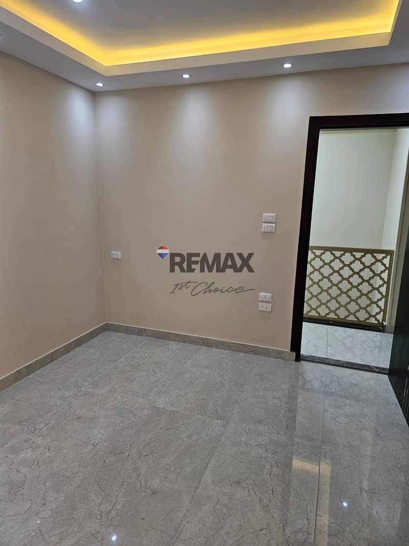 19 a09be84d-f56f-409f-a4d3-f33430a9382a. jpg