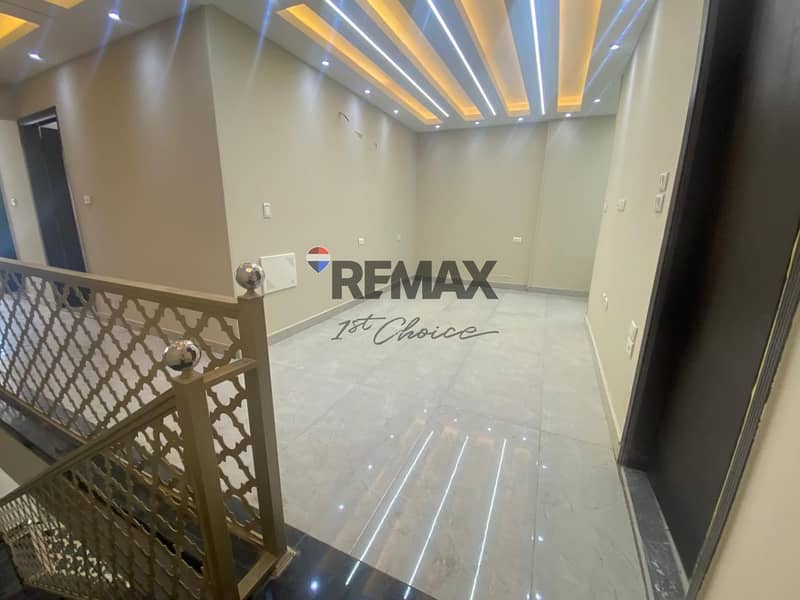 32 76e6184b-b54e-4bdf-b686-527581a0fea1. jpg