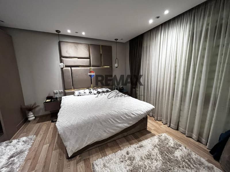 7 f51a77c8-8b58-496a-9efc-2f33a812776d. jpg