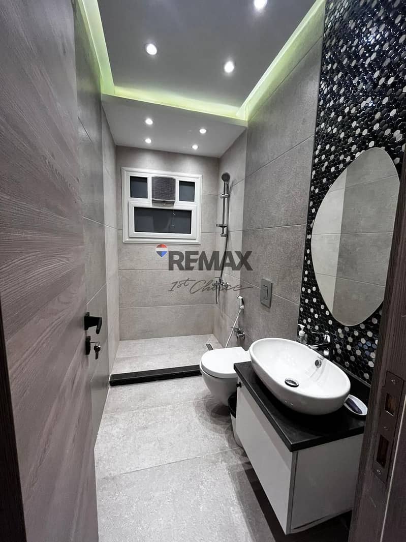 10 33943fd6-d31e-4907-84ee-76735c2e3752. jpg