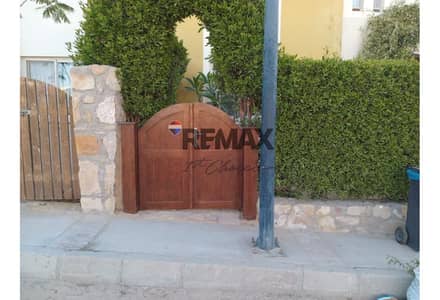 2 Bedroom Chalet for Sale in Hurghada, Red Sea - 1. jpg