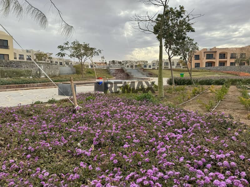 11 013829a1-f936-4eca-8f1c-0e6267d908b5. jpg