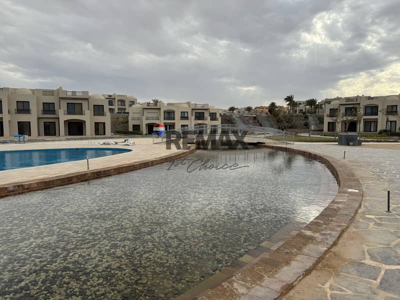 15 835ae477-12ea-42ed-be85-fec3c83263ab. jpg