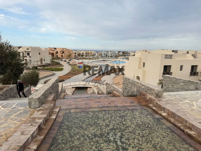 21 c9592435-8c0c-4814-ae40-56d690a18aad. jpg