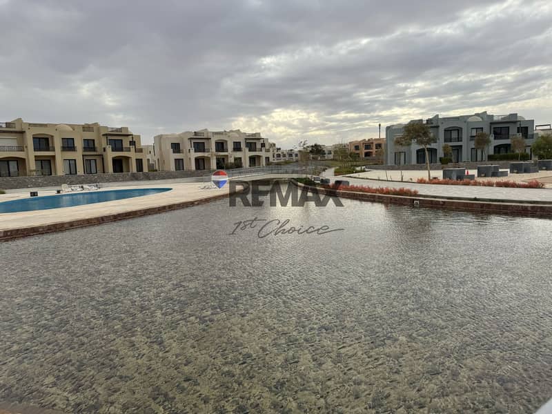 22 cdde4dbc-e5d6-47ab-b4e8-f7f6b36ab8be. jpg