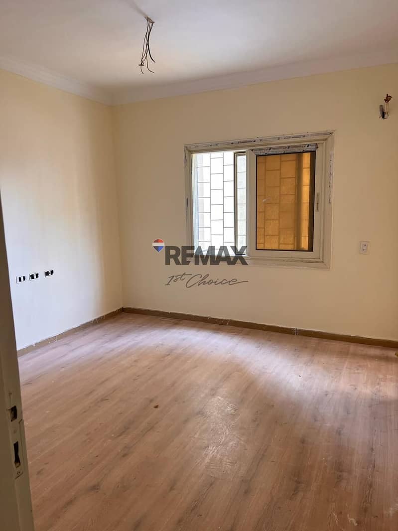 5 e0747b8c-9ca0-46d1-b10f-3491662795a8. jpg