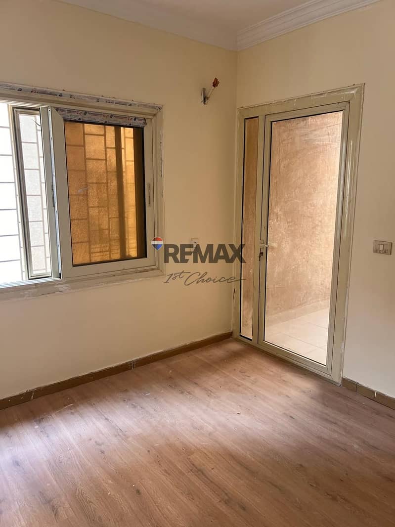 6 d953bfcc-d285-4c0d-b4db-4ef6ea7653e4. jpg