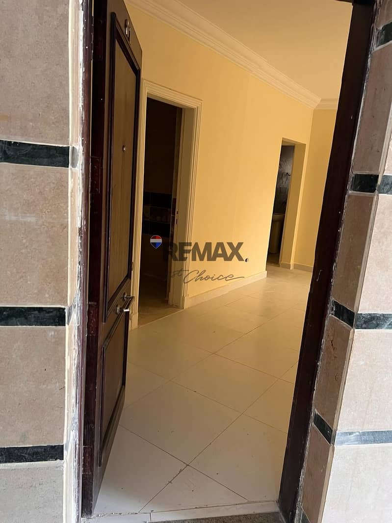 7 e3b2d210-f962-48bc-8180-7fa1d35830cd. jpg