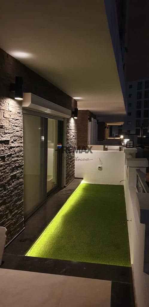 3 a293798f-eb84-48a6-8565-ea03ec3d3411. jpg