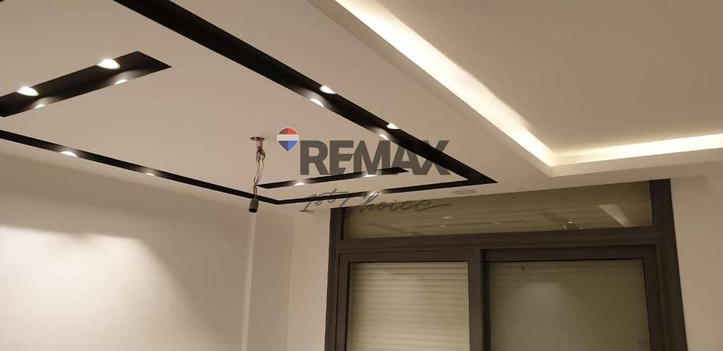 10 1c866a3c-802a-4dc2-982a-7cbe80c89bdf. jpg