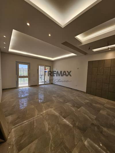 3 Bedroom Flat for Sale in New Cairo, Cairo - b1f77bb8-9498-48b6-8486-038abfa50c1c. jpg