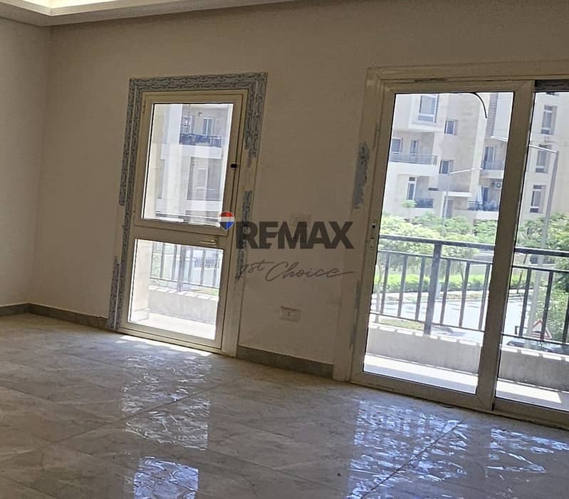 3 dccb6367-f509-4db5-aa2e-7dd543466f92. jpg