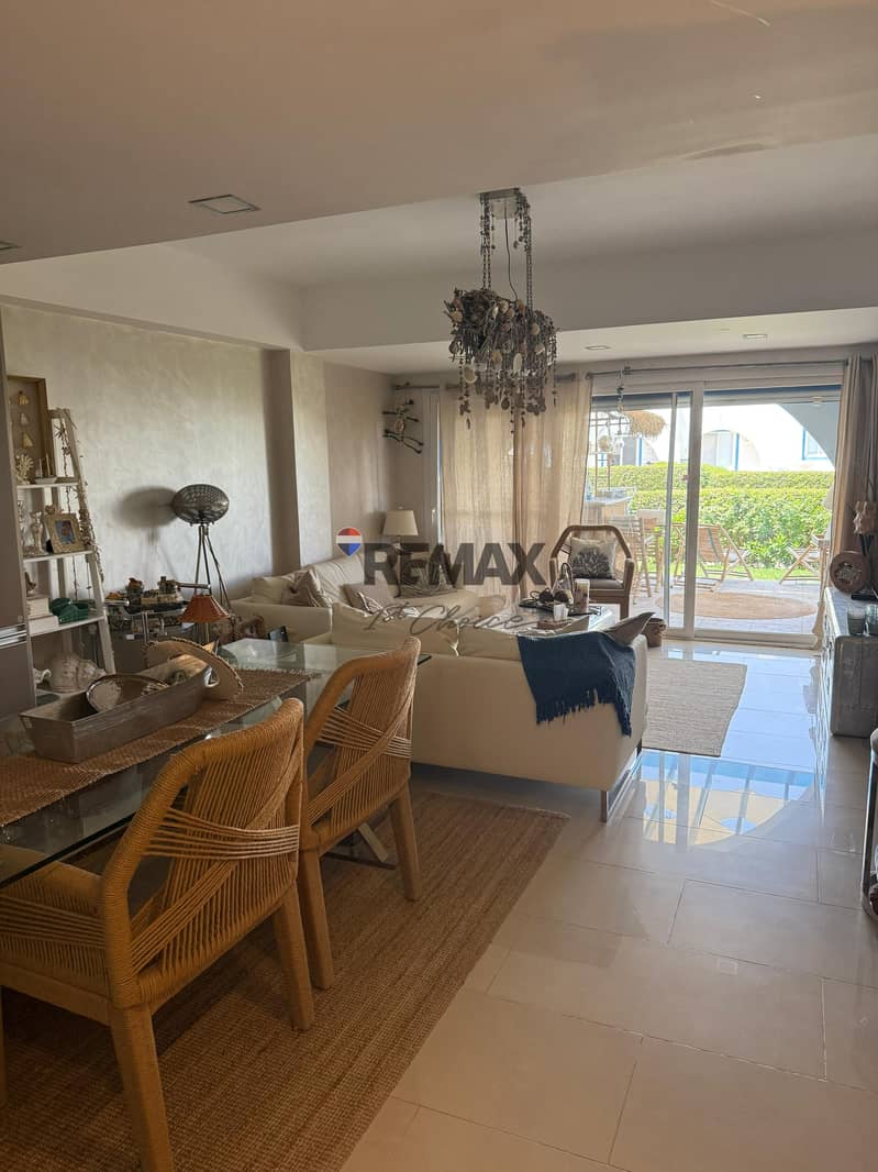 6 a5777929-e5f7-42da-86e2-60f7c853d5c1. jpg