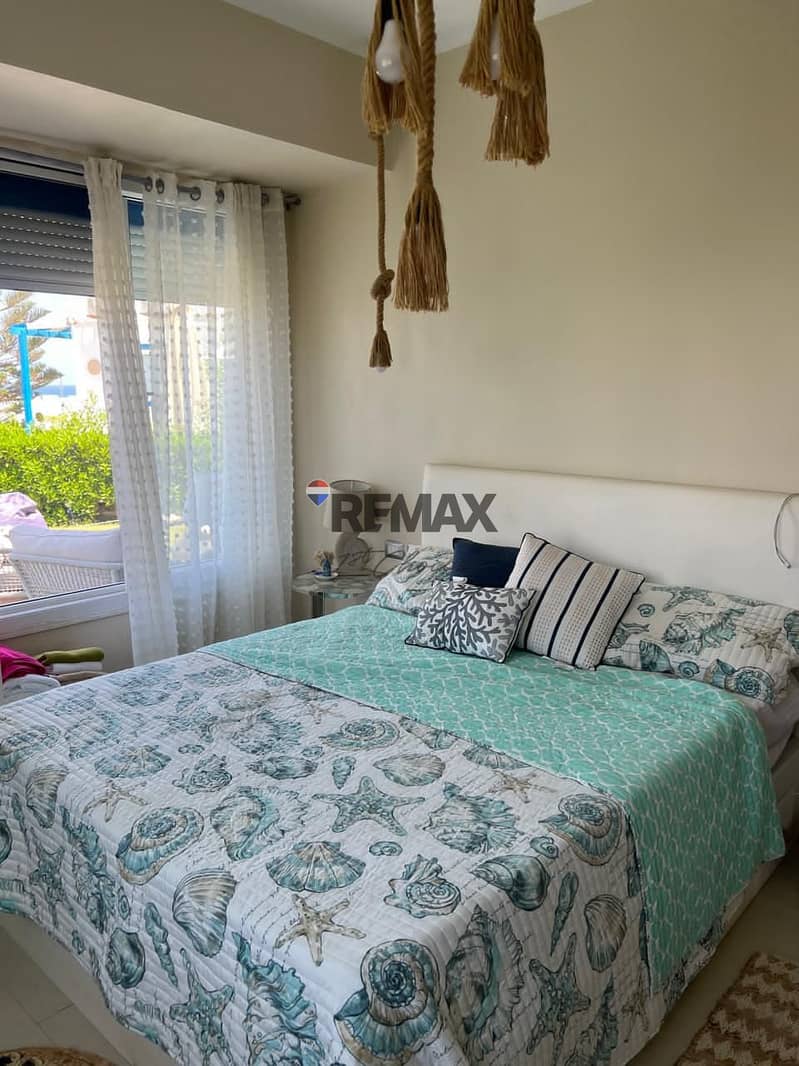 8 5bbdef9c-ab01-4d92-a155-3afc76ad2f22. jpg