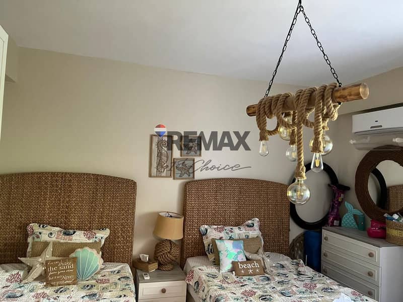 9 d916cd6f-0e3b-4cfa-a833-295dbe9eb5c4. jpg