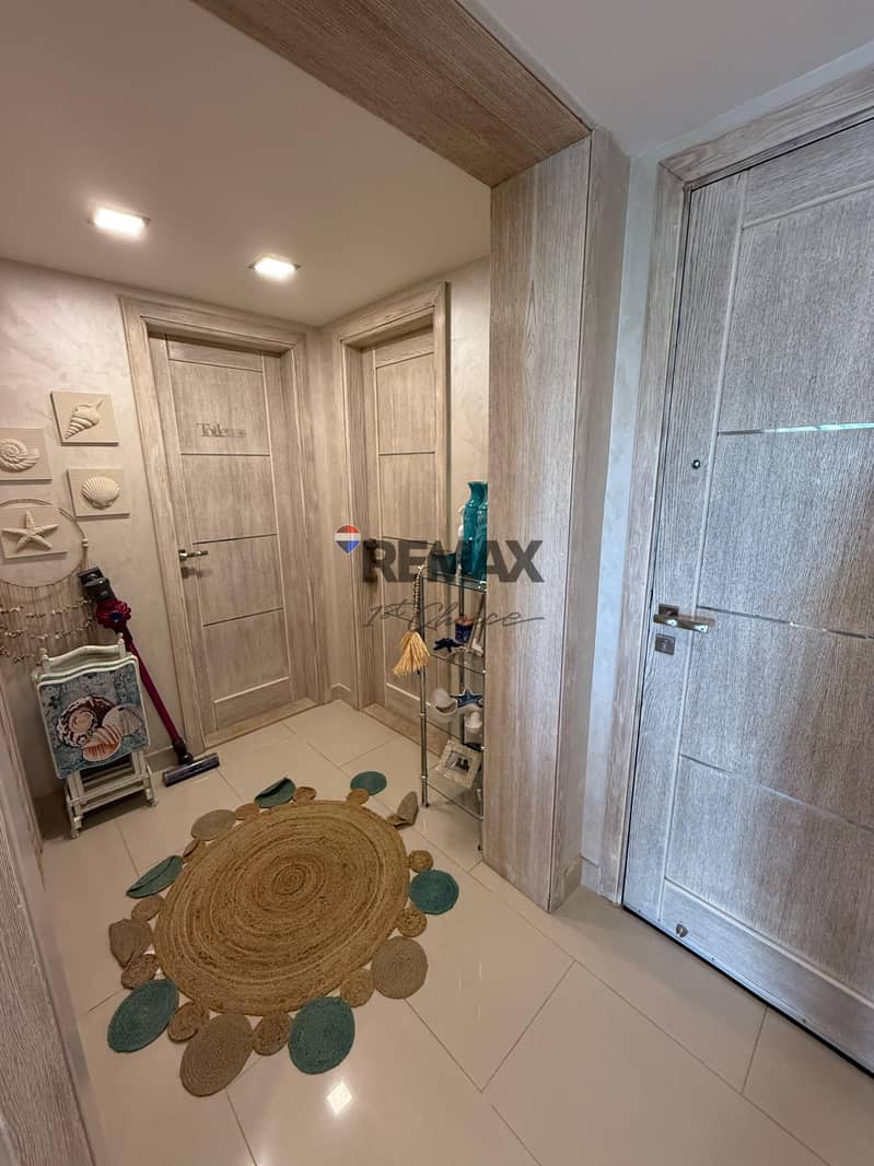 13 759c830c-96f9-4124-be66-b9be85321c5d. jpg