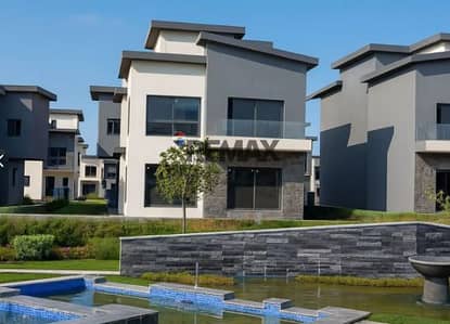 فیلا 5 غرف نوم للبيع في القاهرة الجديدة، القاهرة - Capture creek3. PNG