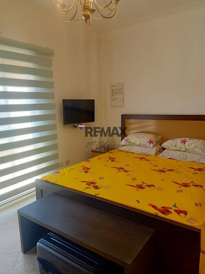 25 3879b81f-7039-411a-a087-50c735fd25cd. jpg