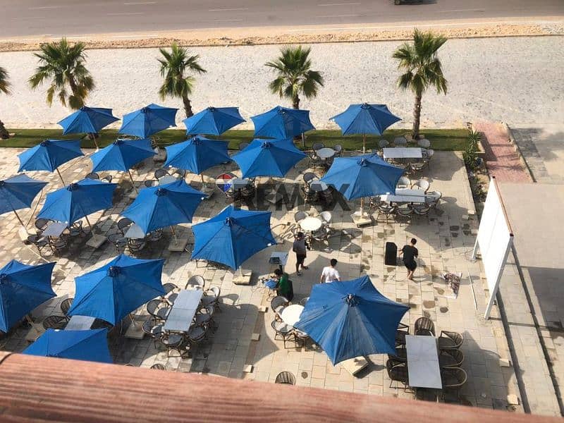 7 27d84cf1-4d2b-4259-9429-a4daea1780ac. jpg