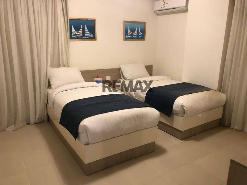 13 cdbe020a-3a33-4acc-a816-3580596afc0e. jpg