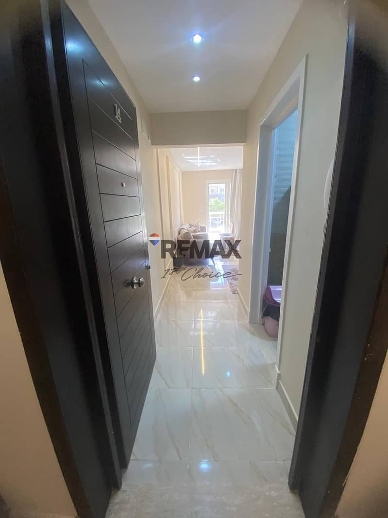 4 bf9e5335-3843-4d80-bf32-30acd19055e5. jpg