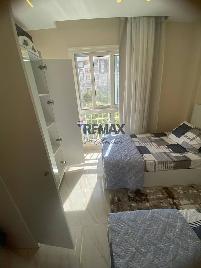 7 68957199-9b61-454a-b908-2d78b504b502. jpg