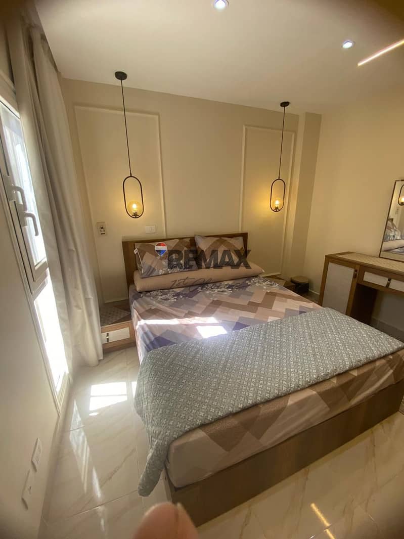 10 c5f04acb-1df7-445e-9684-34fbc219114d. jpg