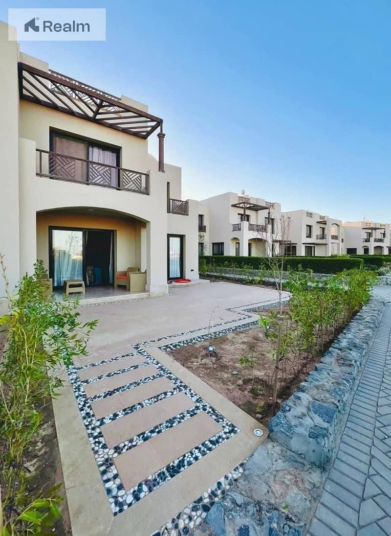 9 d5956628-1e7b-49da-92b6-6b76a2e89c5b. jpg