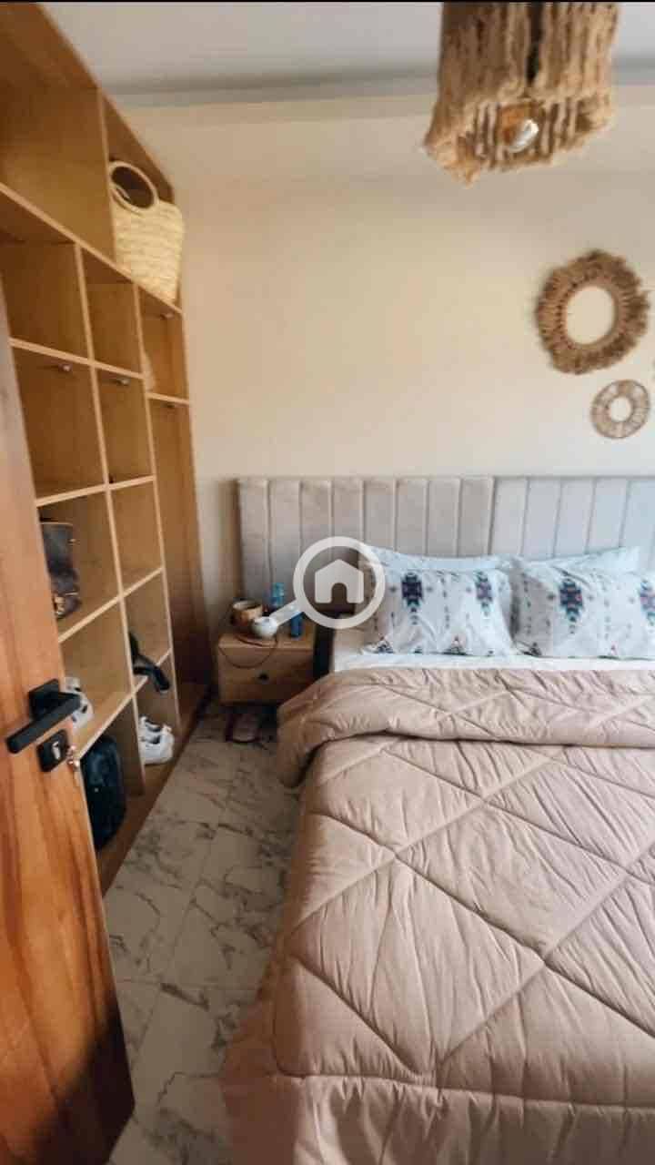 8 ab275fd7-5160-402f-903c-9403a52b33b6. jpg