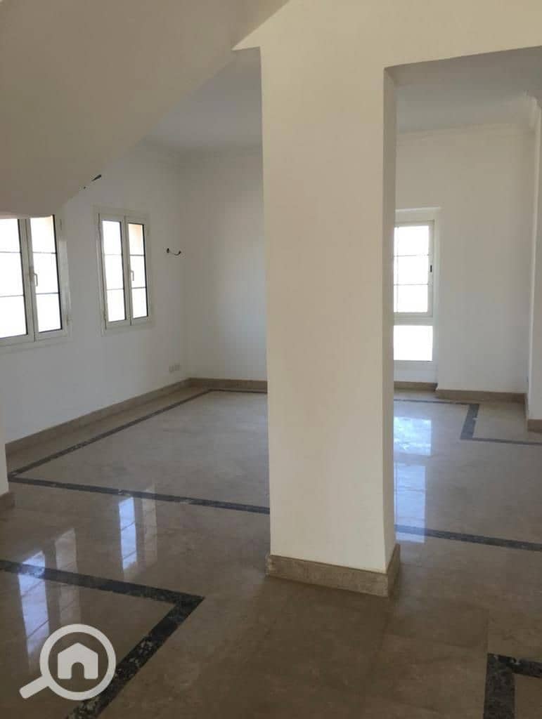 11 40fe4938-2797-4be4-97da-258aa19846ee. jpg