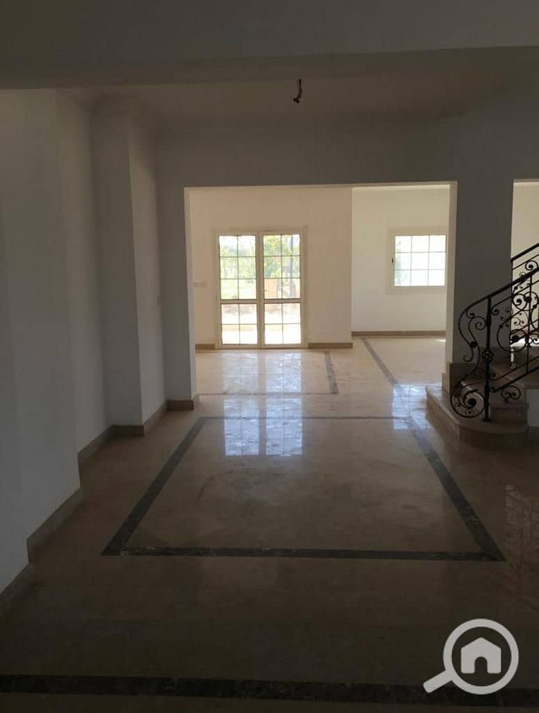 22 b36a746b-a998-4e06-ab93-e20d0b9a3e76. jpg