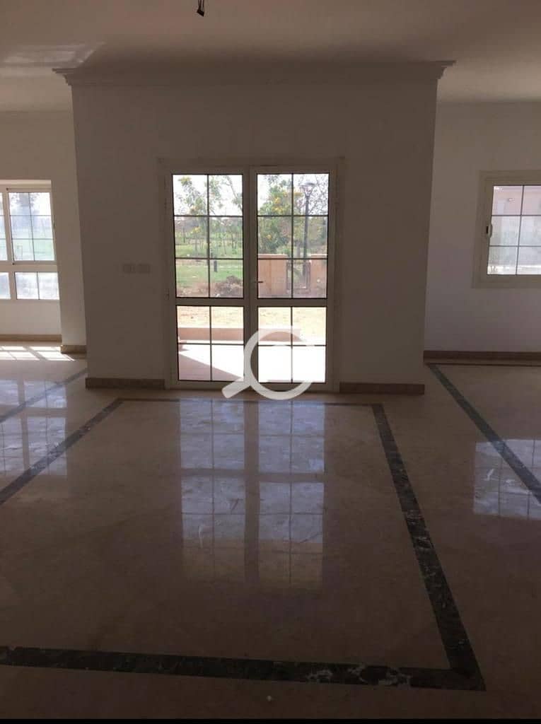 23 c5abf95d-2c31-4fd1-b8ce-86693ad61836. jpg