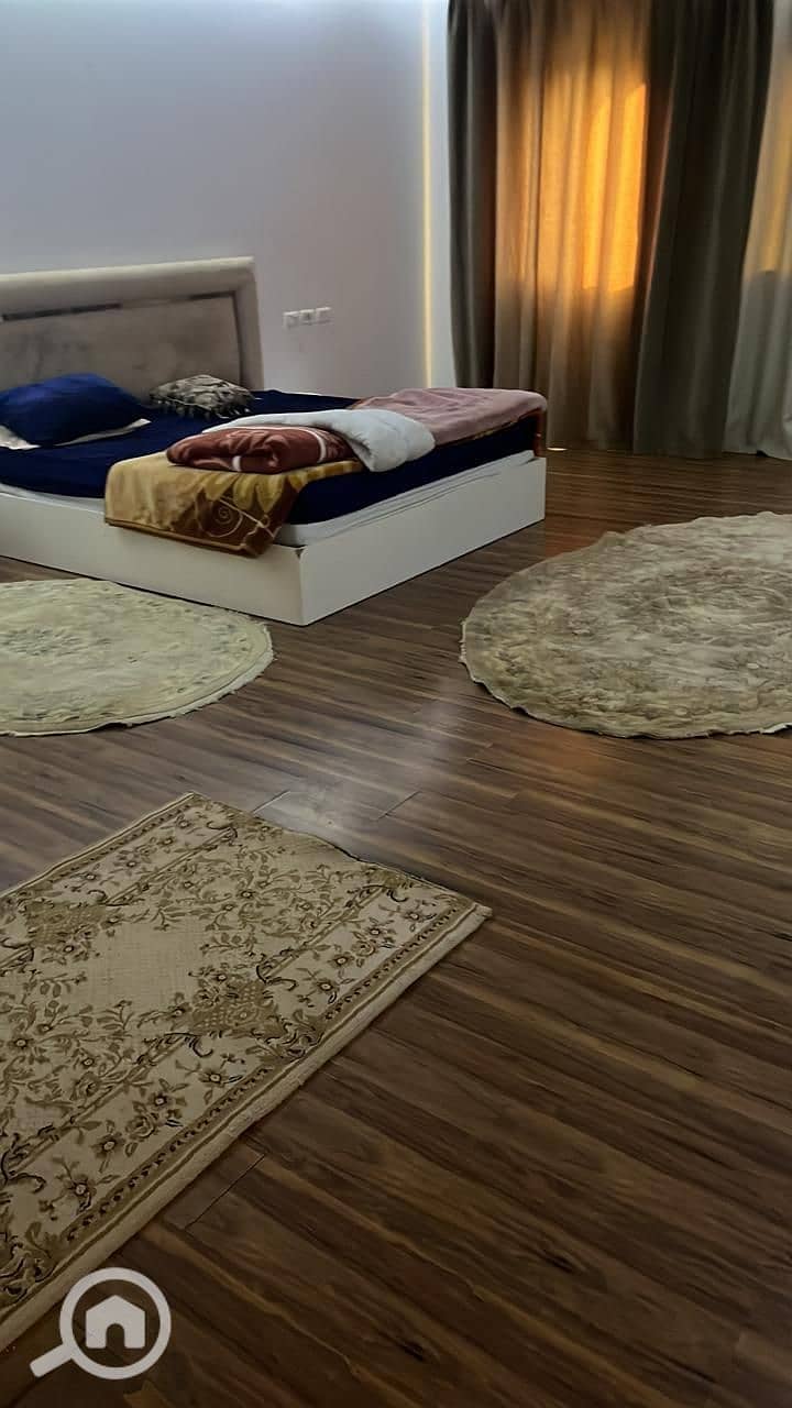 8 1eface19-1abb-4400-b5c8-f31281fc1fc6. jpeg