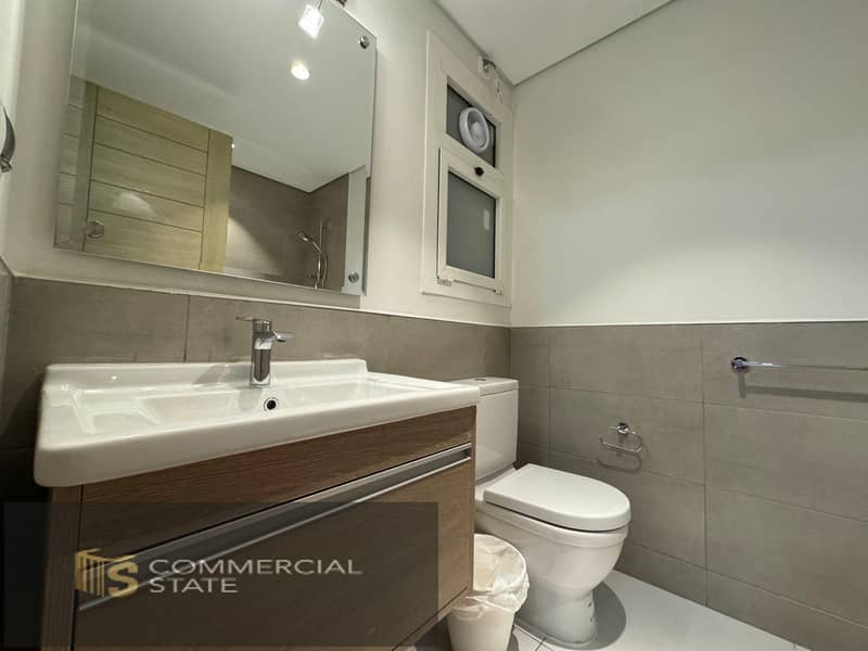 14 IMG-20251123-WA0165. jpg