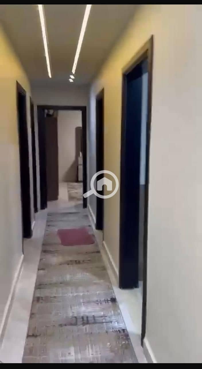 8 WhatsApp Image 2025-09-21 at 11.59. 25_71684ac9. jpg