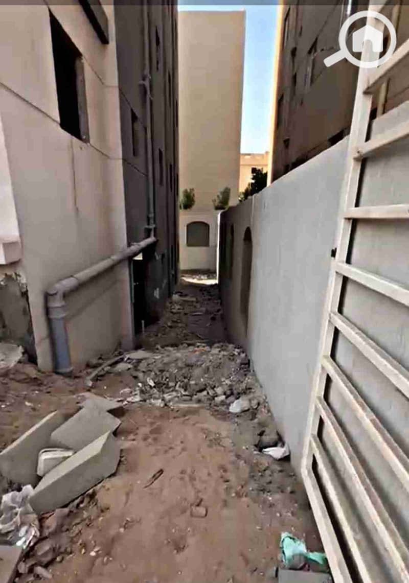 2 Picsart_25-11-24_10-26-20-035. jpg