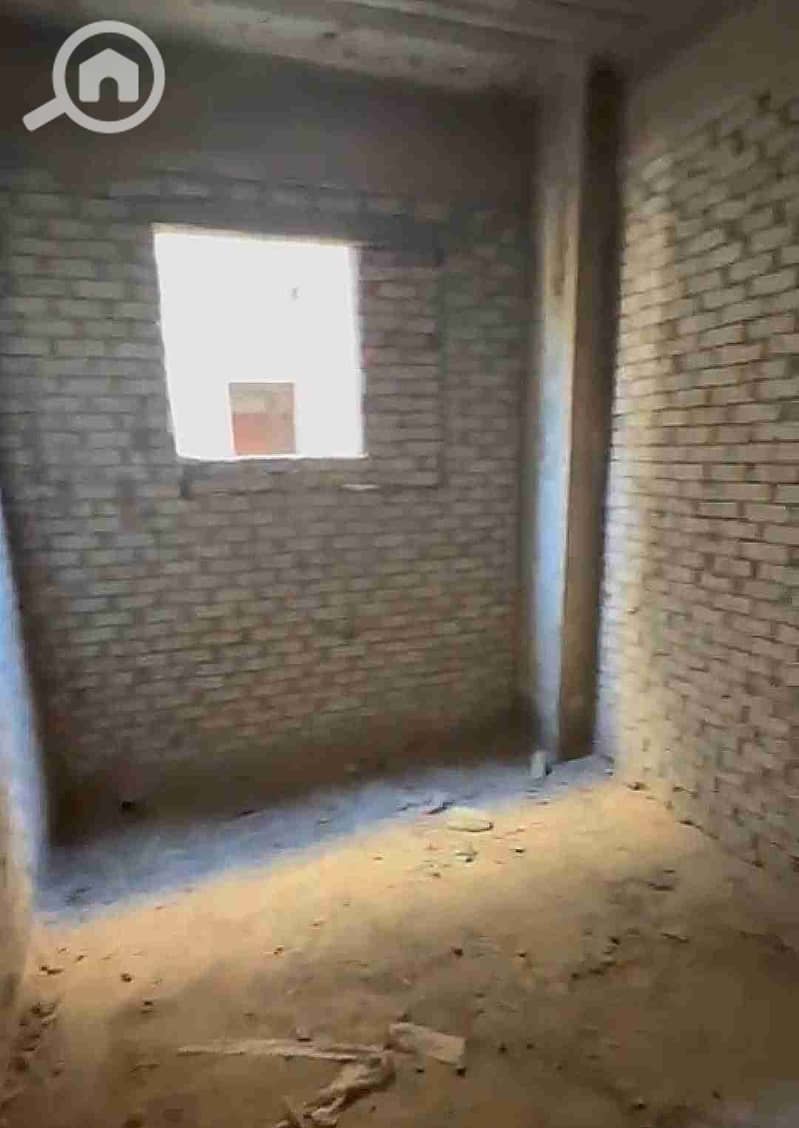 3 Picsart_25-11-24_10-28-31-100. jpg