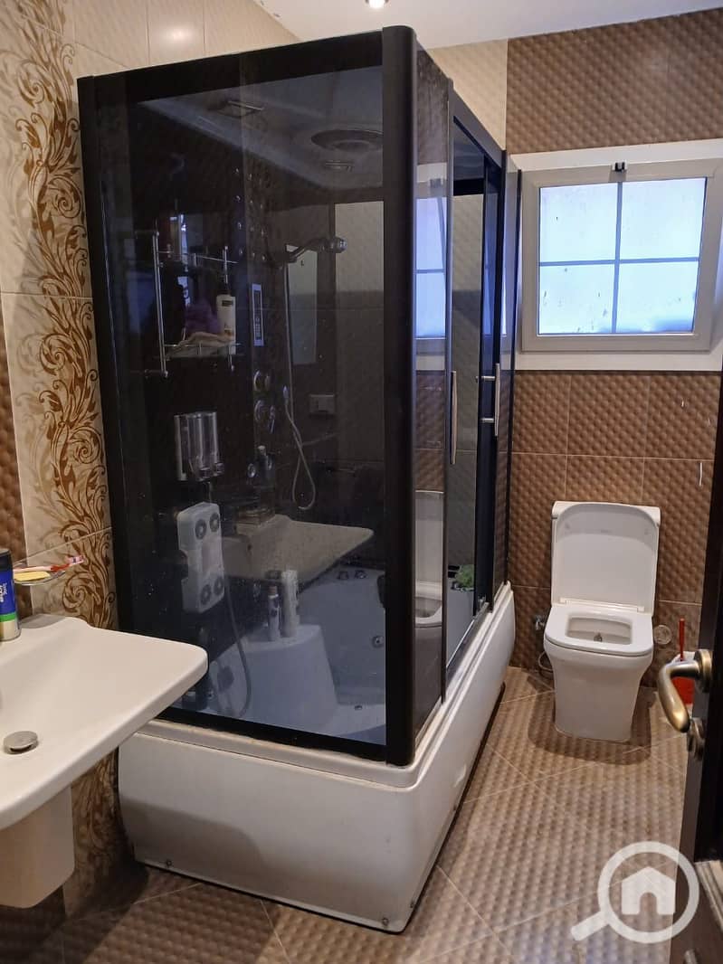 2 4412aa22-e54a-49b4-ae6d-2269a72d97ab. jpg