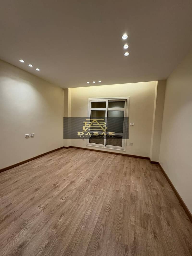 6 39f3704f-4302-494c-8d69-b54ec1f55a30. jpg