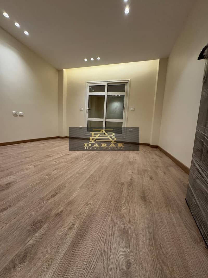 8 73f0de2a-e364-48b2-b508-49c1208d79aa. jpg