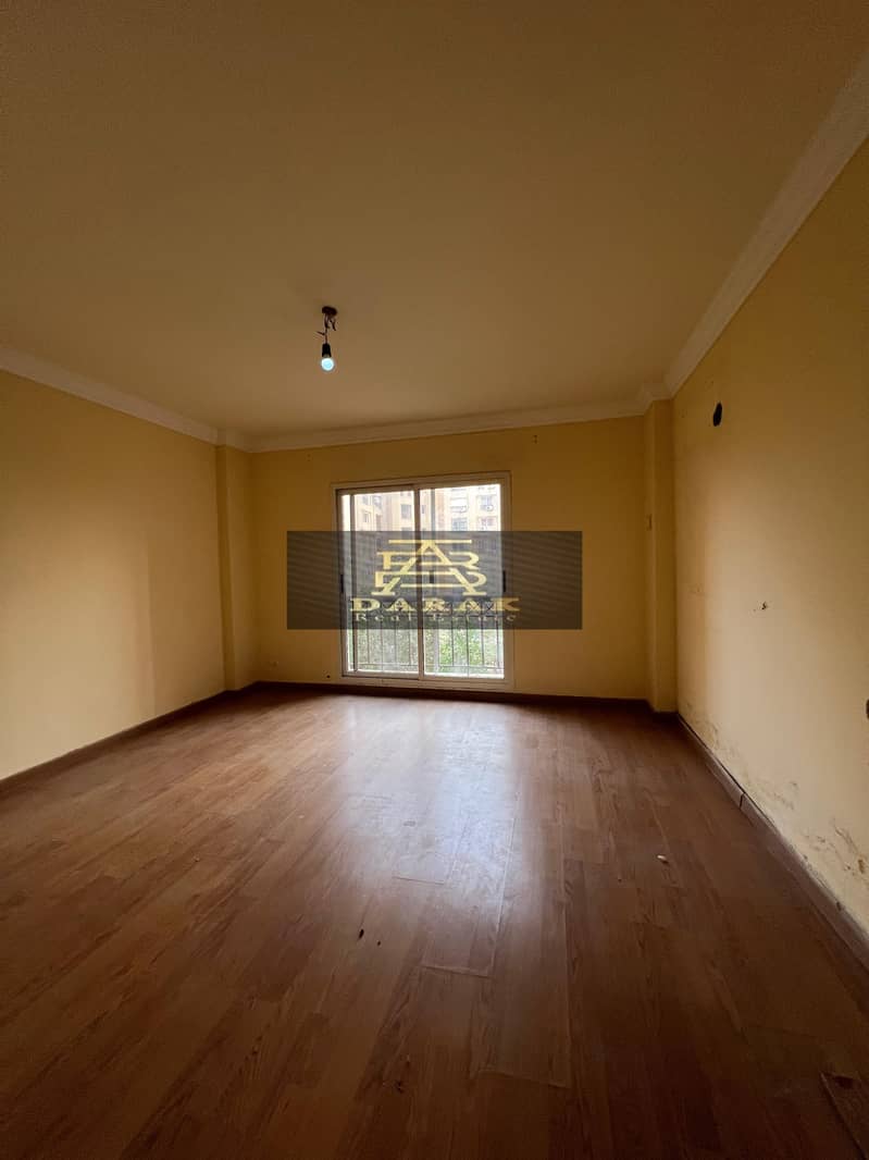 4 6e30bf88-6cef-4740-b48a-a52ea204c13f. jpg